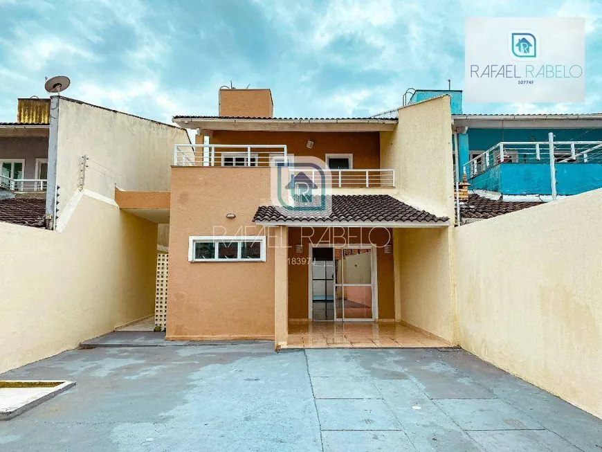 Foto 1 de Casa com 3 Quartos à venda, 160m² em Coaçu, Fortaleza