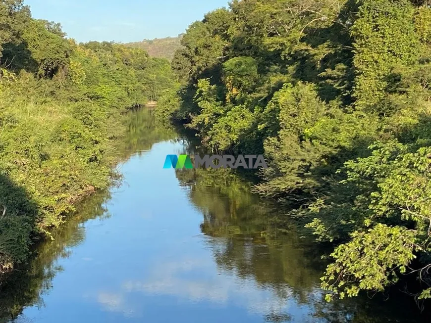 Foto 1 de Fazenda/Sítio com 1 Quarto à venda, 135m² em , Monjolos