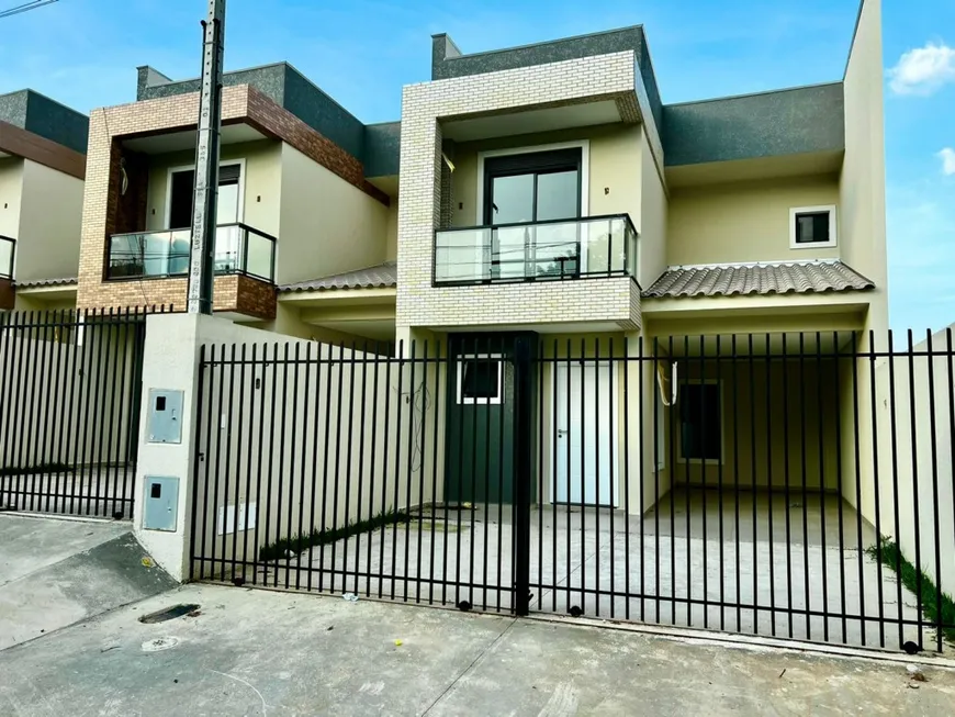 Foto 1 de Casa com 3 Quartos à venda, 138m² em Órfãs, Ponta Grossa