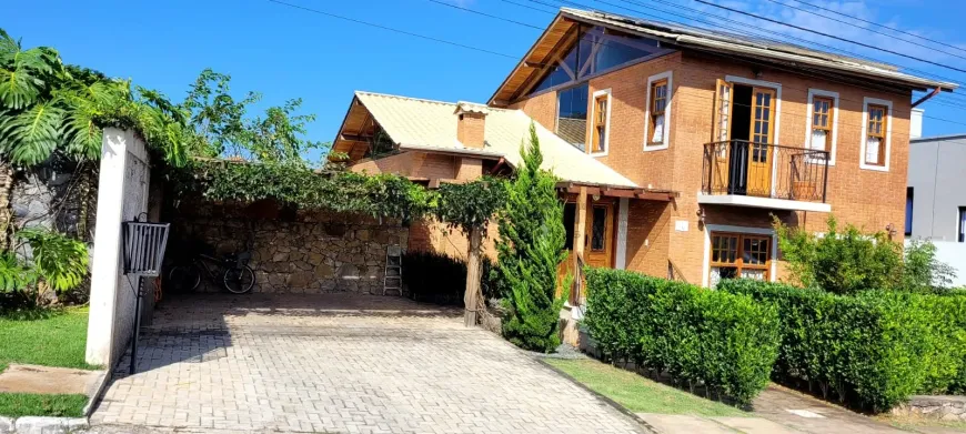 Foto 1 de Casa de Condomínio com 3 Quartos à venda, 1080m² em Colônia do Marçal, São João Del Rei