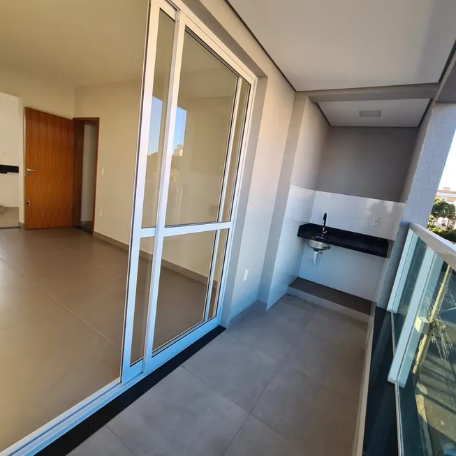 Foto 1 de Apartamento com 2 Quartos à venda, 70m² em Jardim Finotti, Uberlândia