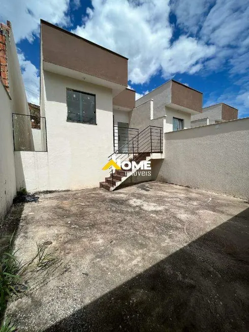 Foto 1 de Casa com 3 Quartos à venda, 75m² em Camargos, Ibirite