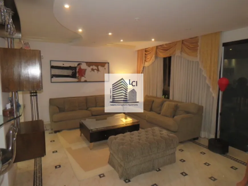 Foto 1 de Apartamento com 3 Quartos à venda, 174m² em Santo Amaro, São Paulo