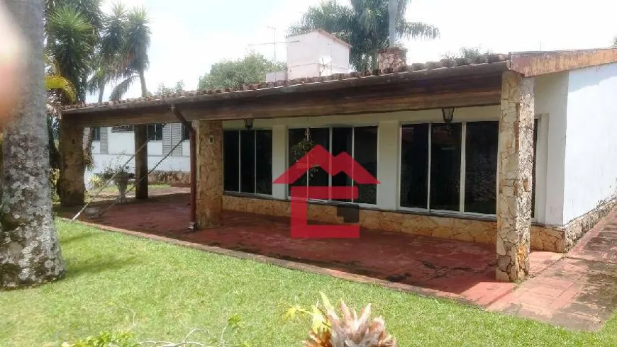 Foto 1 de Casa de Condomínio com 2 Quartos à venda, 600m² em Parque Dom Henrique, Cotia