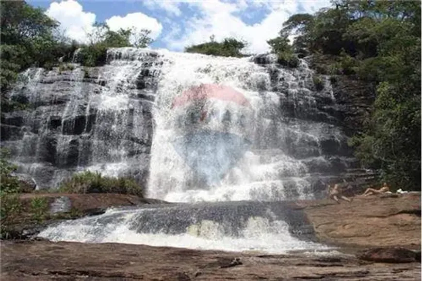 Foto 1 de Fazenda/Sítio à venda, 234418m² em , Santa Rita de Ibitipoca