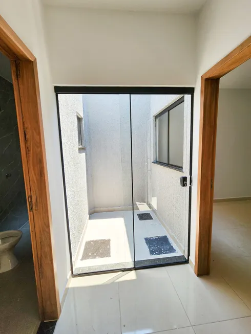 Foto 1 de Casa com 2 Quartos à venda, 55m² em Jardim Itaipu, Goiânia