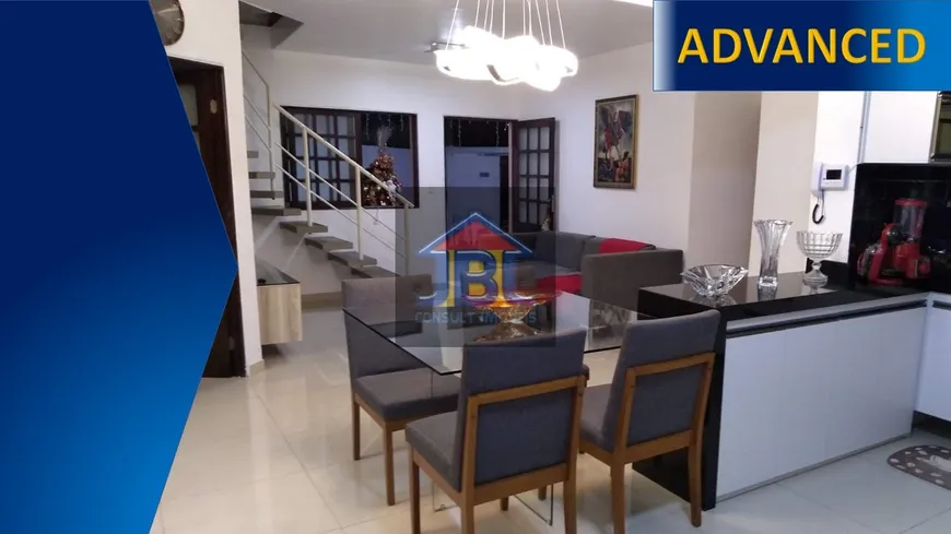 Foto 1 de Casa com 4 Quartos à venda, 164m² em Graciliano Ramos, Maceió