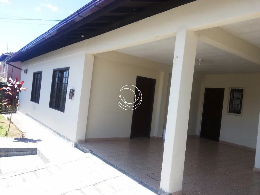 Foto 1 de Casa com 4 Quartos à venda, 218m² em Agronômica, Florianópolis