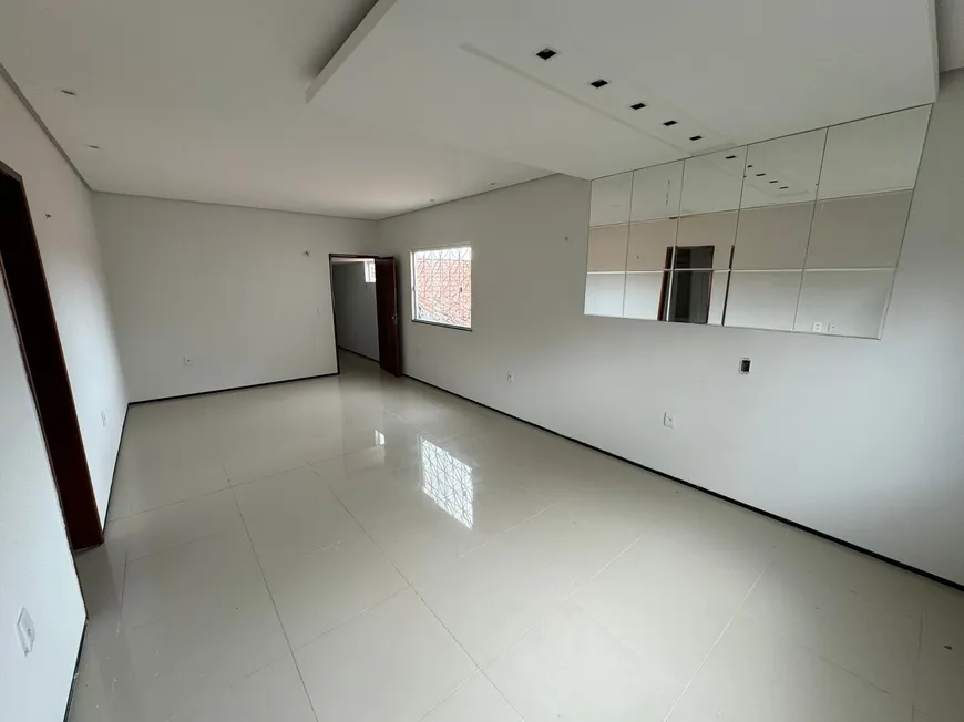 Foto 1 de Casa de Condomínio com 4 Quartos à venda, 80m² em Lagoa Redonda, Fortaleza