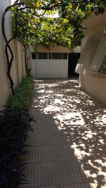 Foto 1 de Casa com 3 Quartos à venda, 188m² em Jardim Itú Sabará, Porto Alegre