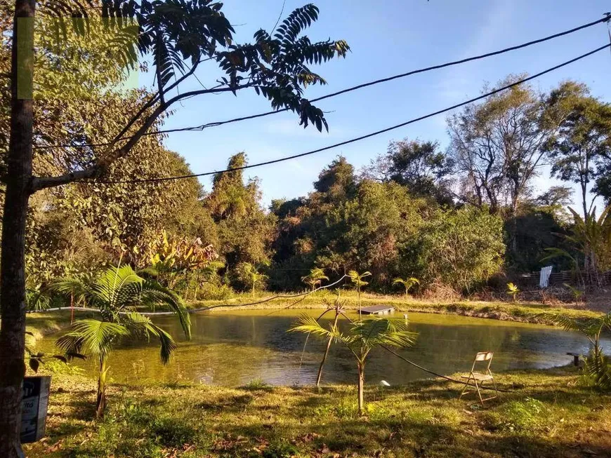 Foto 1 de Fazenda/Sítio com 2 Quartos à venda, 23000m² em Zona Rural, Salto de Pirapora