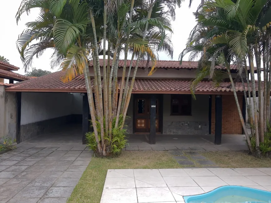 Foto 1 de Casa com 2 Quartos à venda, 360m² em Centro, Guapimirim