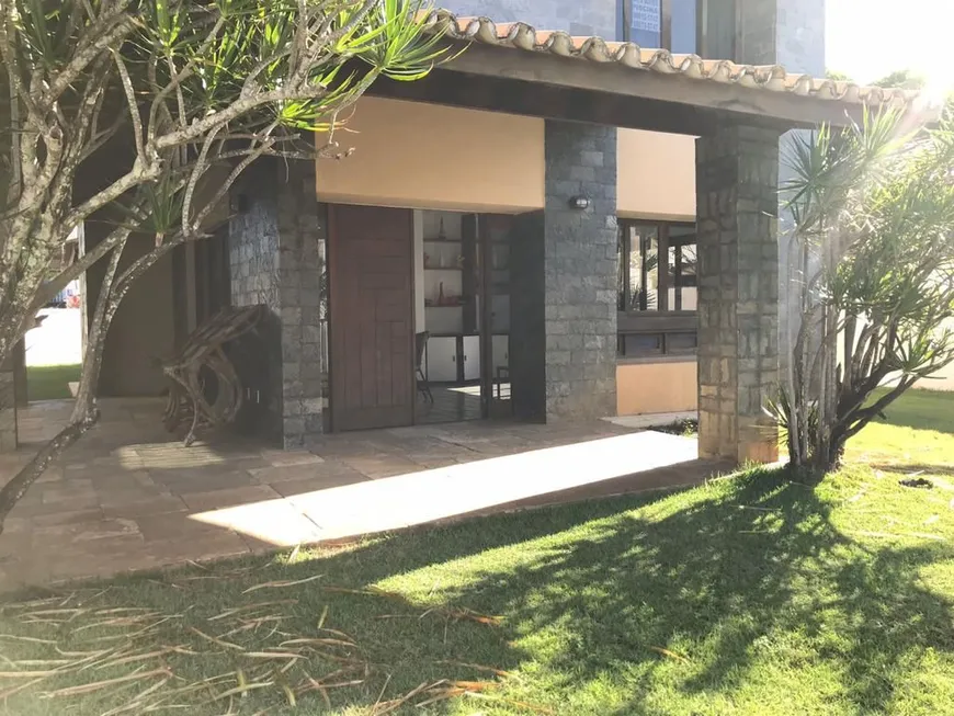 Foto 1 de Casa de Condomínio com 4 Quartos à venda, 500m² em Guarajuba Monte Gordo, Camaçari