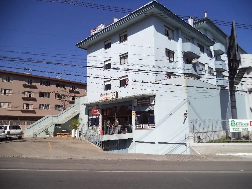 Foto 1 de Ponto Comercial para alugar, 30m² em De Lazzer, Caxias do Sul