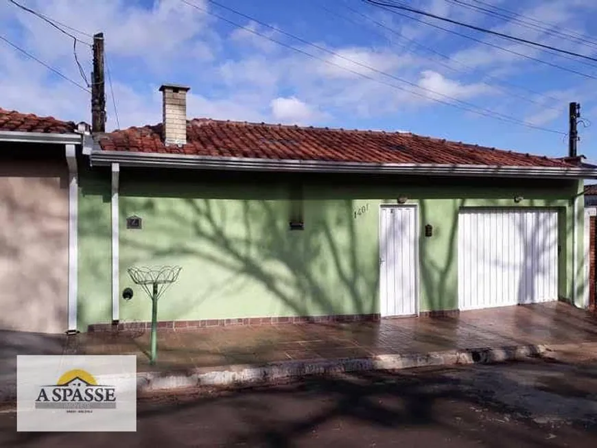 Foto 1 de Casa com 3 Quartos à venda, 123m² em Centro, São Simão