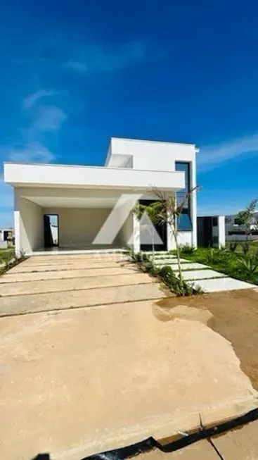 Foto 1 de Casa de Condomínio com 3 Quartos à venda, 165m² em Condomínio Belvedere II, Cuiabá