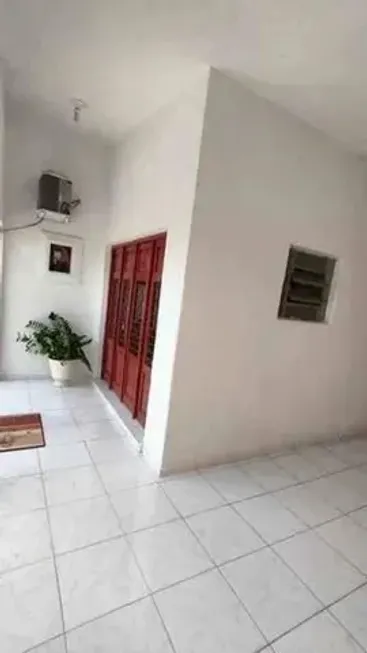 Foto 1 de Casa com 3 Quartos à venda, 180m² em Marambaia, Belém