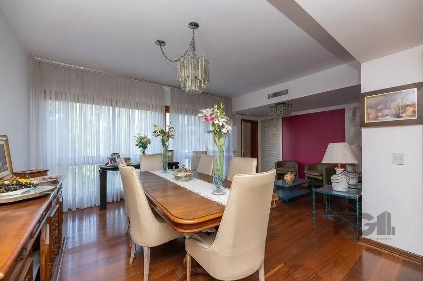 Foto 1 de Apartamento com 3 Quartos para alugar, 258m² em Boa Vista, Porto Alegre