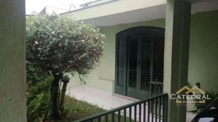 Foto 1 de Casa com 2 Quartos à venda, 134m² em Vila Liberdade, Jundiaí