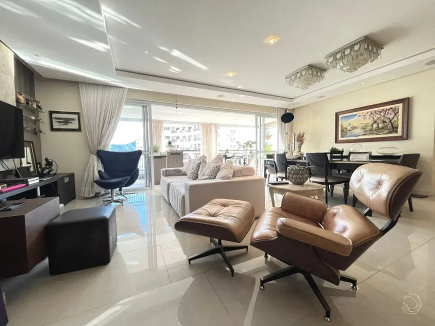 Foto 1 de Apartamento com 3 Quartos à venda, 170m² em Itacorubi, Florianópolis