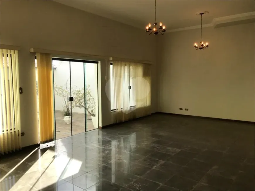 Foto 1 de Casa de Condomínio com 3 Quartos à venda, 248m² em Cidade Jardim, São Carlos