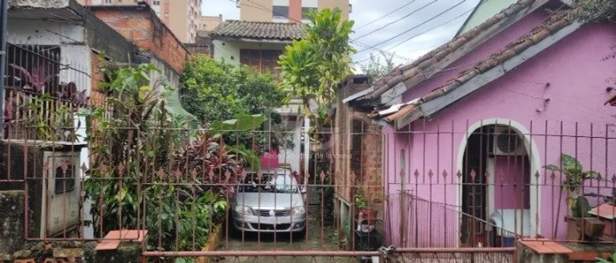 Foto 1 de Casa com 2 Quartos à venda, 301m² em Partenon, Porto Alegre