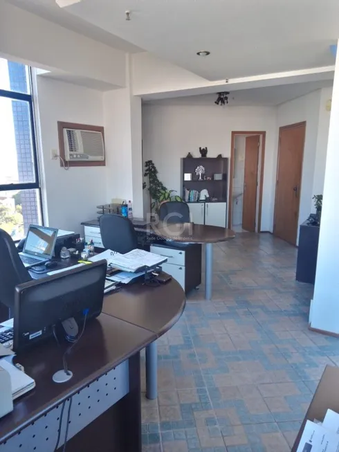 Foto 1 de Sala Comercial à venda, 71m² em Auxiliadora, Porto Alegre