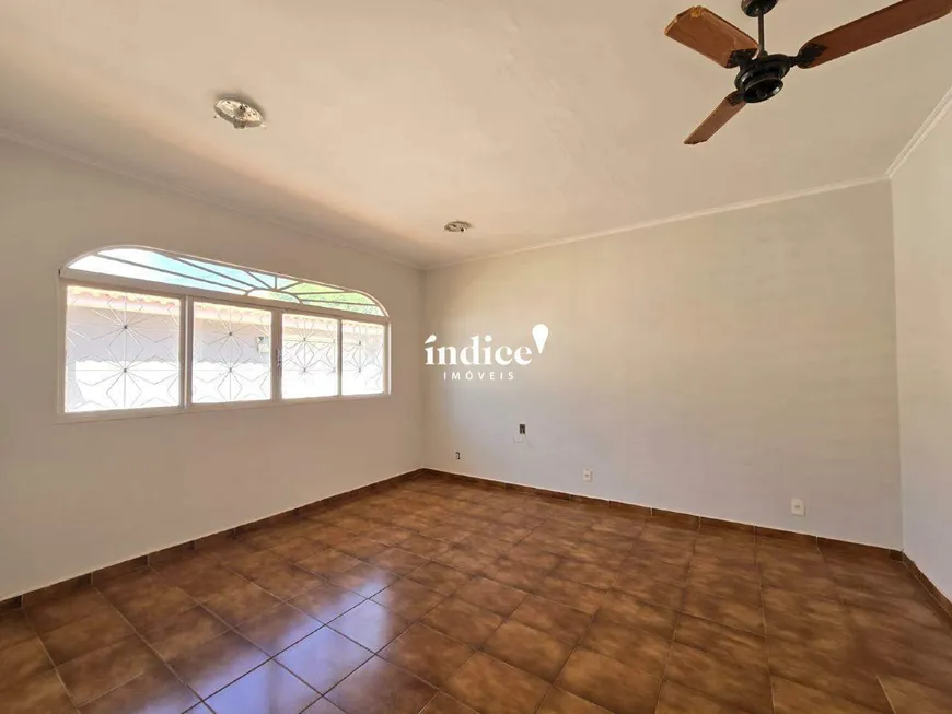 Foto 1 de Casa com 3 Quartos para alugar, 197m² em Jardim Irajá, Ribeirão Preto