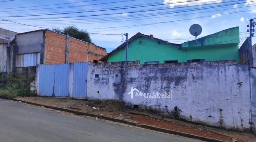 Foto 1 de Casa com 3 Quartos à venda, 62m² em Loteamento Sao Cristovao, Pouso Alegre