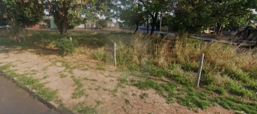 Foto 1 de para alugar, 300m² em Tibery, Uberlândia