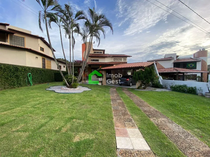 Foto 1 de Casa de Condomínio com 3 Quartos para alugar, 300m² em Candelária, Natal