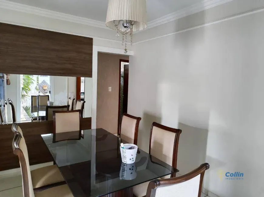 Foto 1 de Casa com 5 Quartos à venda, 230m² em Conjunto Guanabara, Uberaba