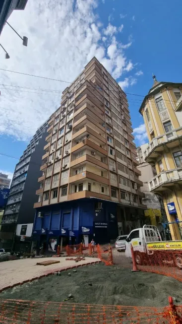 Foto 1 de Apartamento com 1 Quarto à venda, 48m² em Centro Histórico, Porto Alegre