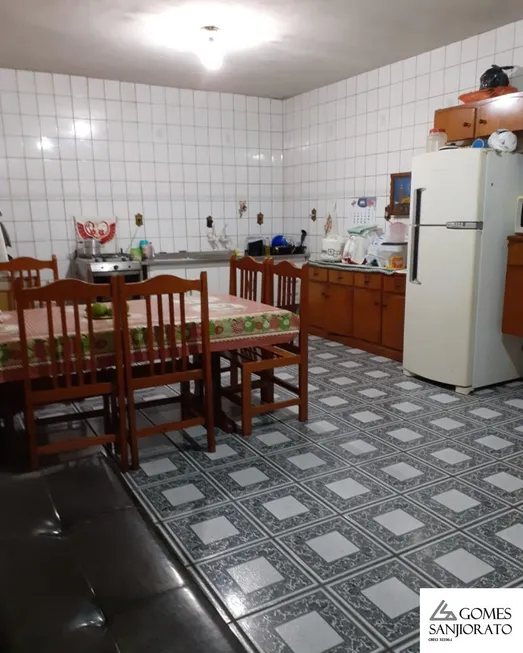 Foto 1 de Casa com 3 Quartos à venda, 240m² em Jardim Araguaia, Mauá