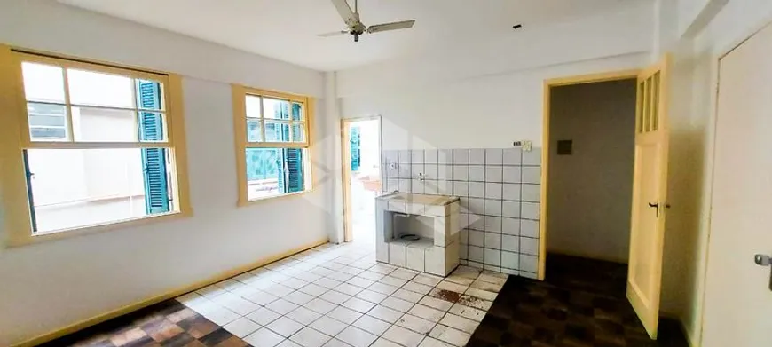 Foto 1 de Apartamento com 1 Quarto para alugar, 60m² em Floresta, Porto Alegre