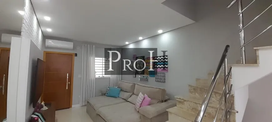 Foto 1 de Sobrado com 2 Quartos à venda, 116m² em Bangu, Santo André