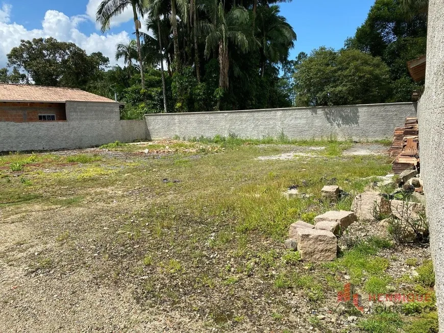 Foto 1 de Lote/Terreno à venda, 400m² em Rio Bonito, Joinville