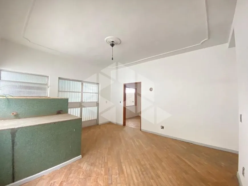 Foto 1 de Apartamento com 3 Quartos para alugar, 85m² em Cel. Aparício Borges, Porto Alegre