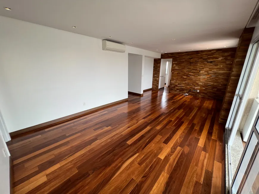 Foto 1 de Apartamento com 3 Quartos à venda, 140m² em Jardim Bonfiglioli, São Paulo