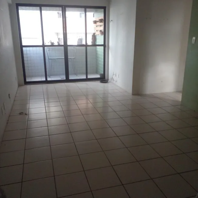 Foto 1 de Apartamento com 2 Quartos à venda, 70m² em Torre, Recife