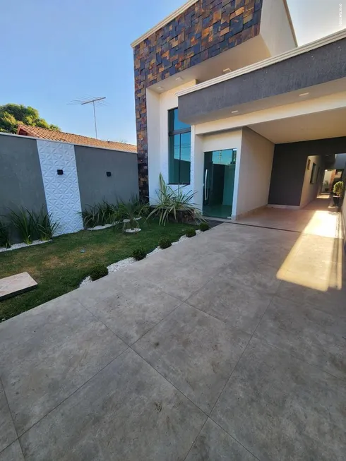 Foto 1 de Casa com 3 Quartos à venda, 180m² em Parque Santa Cecília, Aparecida de Goiânia