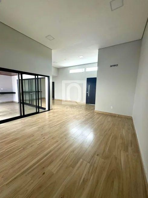 Foto 1 de Casa de Condomínio com 3 Quartos à venda, 185m² em Jardim Residencial Le France, Sorocaba