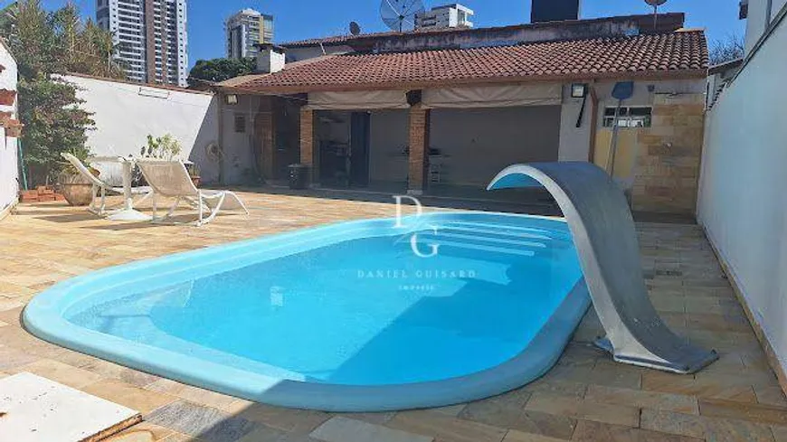 Foto 1 de Casa com 3 Quartos à venda, 192m² em Jardim das Nações, Taubaté