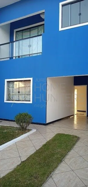 Foto 1 de Sobrado com 3 Quartos à venda, 112m² em Anita Garibaldi, Joinville