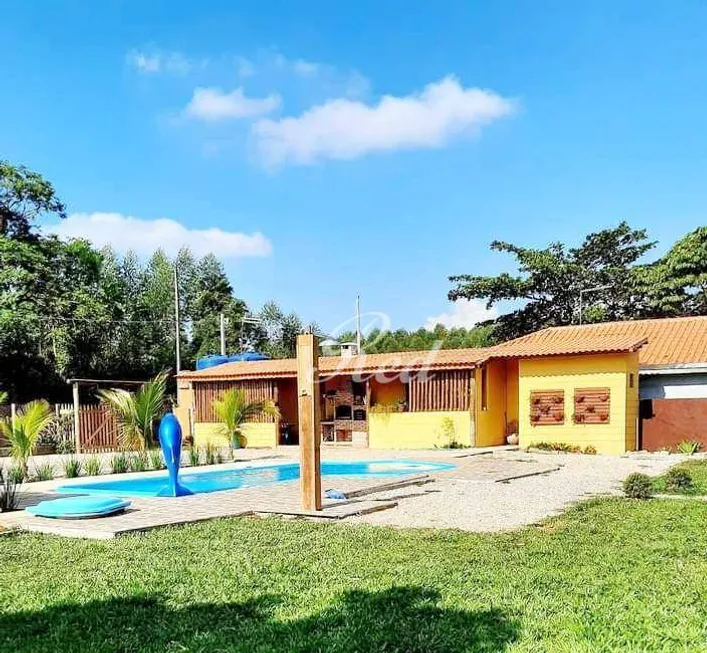 Foto 1 de Fazenda/Sítio com 2 Quartos à venda, 180m² em Parque Agrinco , Guararema