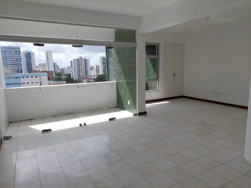 Foto 1 de Apartamento com 4 Quartos para venda ou aluguel, 265m² em Canela, Salvador