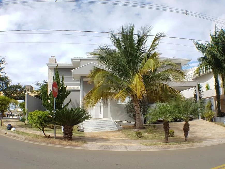 Foto 1 de Casa de Condomínio com 4 Quartos à venda, 345m² em Swiss Park, Campinas