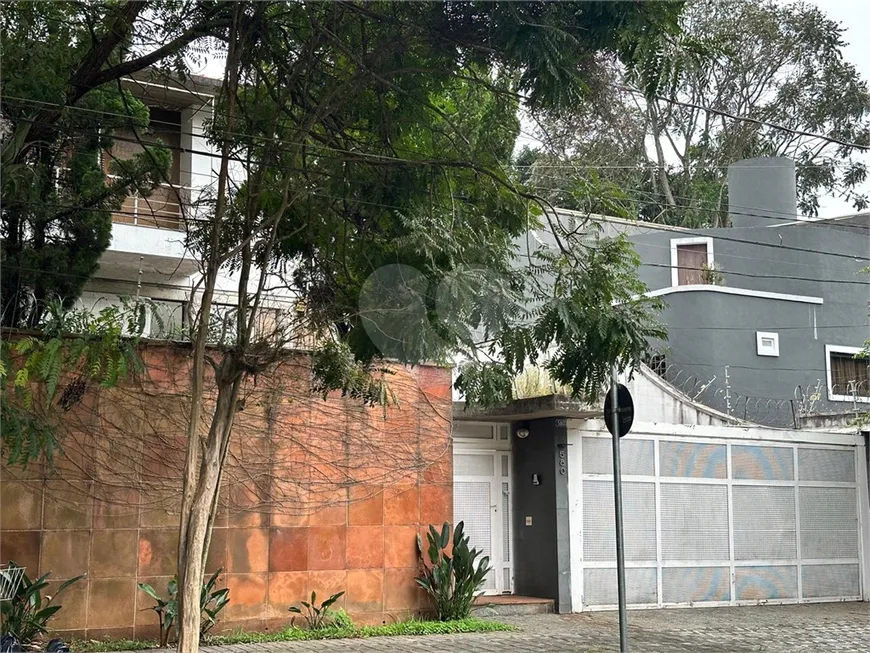 Foto 1 de Casa com 4 Quartos para venda ou aluguel, 330m² em Morumbi, São Paulo