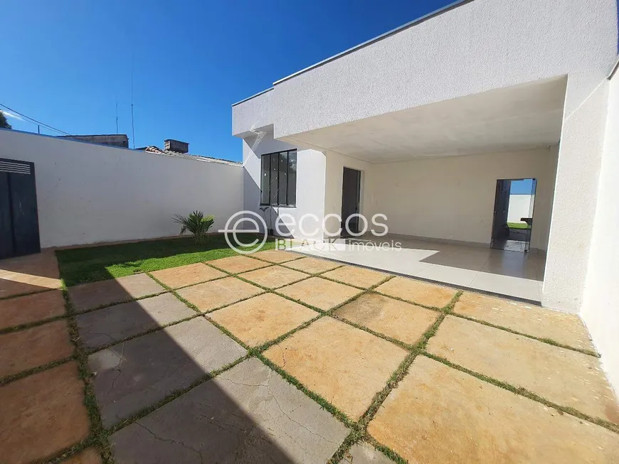 Foto 1 de Casa com 3 Quartos à venda, 120m² em Aclimacao, Uberlândia