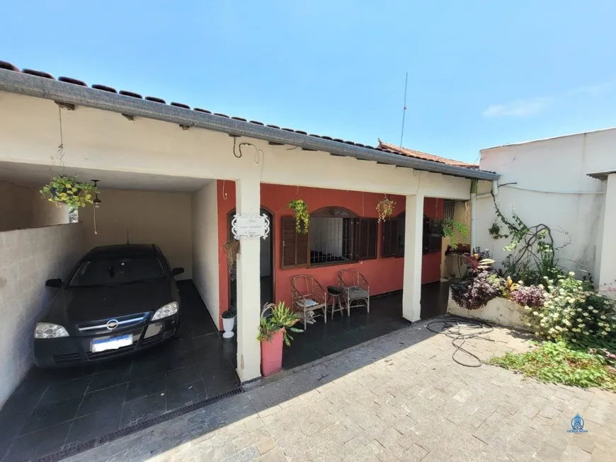 Foto 1 de Casa com 4 Quartos à venda, 187m² em Maria Helena, Belo Horizonte